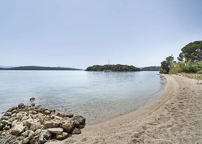 Mezoneta 1 * Nydri (Lefkada)